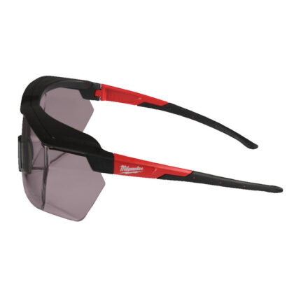 Sobregafas de seguridad Milwaukee oscuras 4932493440